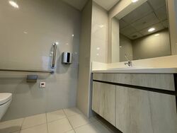 Robinson Square (D1), Office #389604081